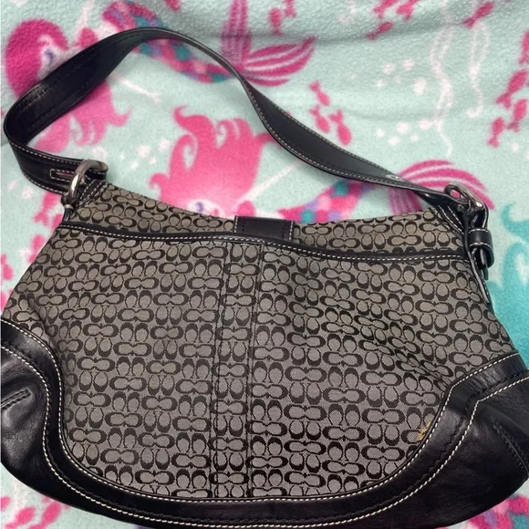 Coach - vintage shoulder bag - good condition